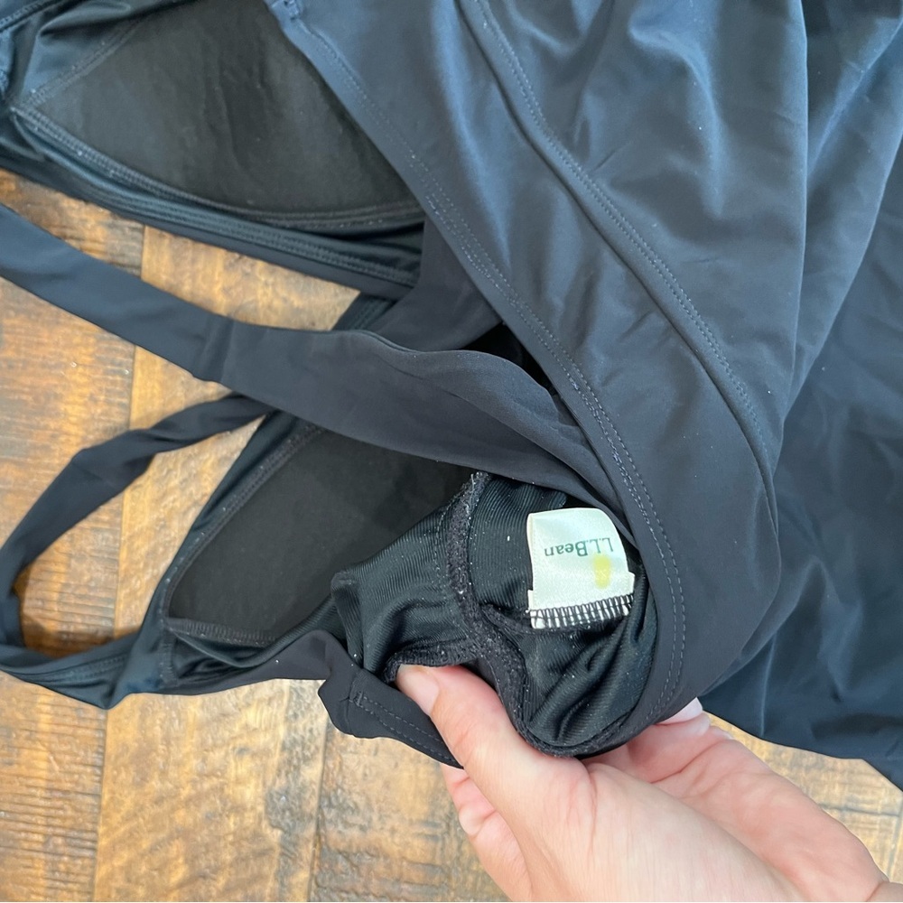 L.L. Bean Black Women's One Piece Swimsuit - Picture 3 of 4